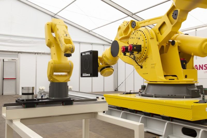 重型機器人運動.jpg 重機器人運動.jpg